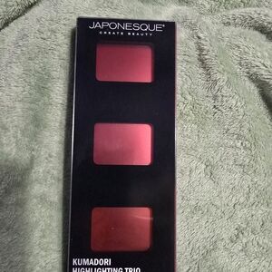 Japonesque Kumadori Highlighting Trio
